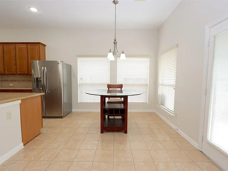 24322 Bella Florence Dr — Photo 7