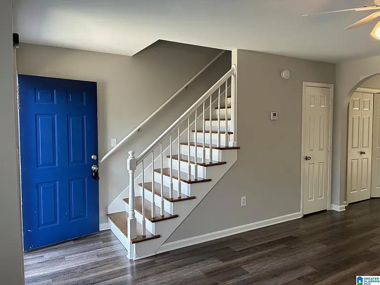 329 Rocky Ridge Cir — Photo 4