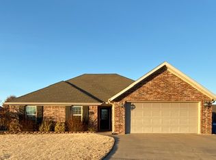 4100 SW Limestone Ave, Bentonville, AR 72712