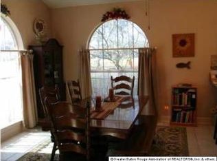 39418 Tommy Moore Rd, Gonzales, LA 70737