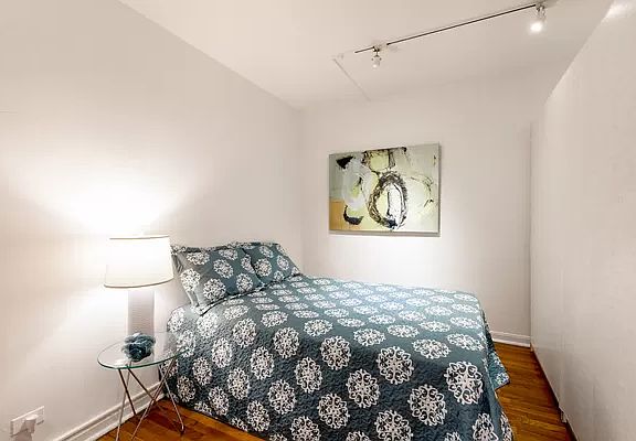 2nd image of 50-54 E 8th St #1G