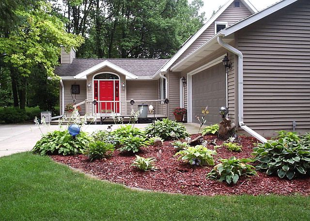 1st image of 4071 Park Dr