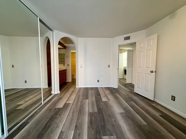4005 Louisiana St #5 — Photo 8