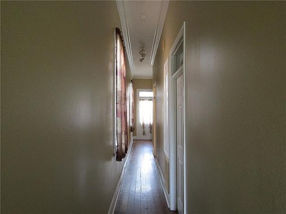 2nd image of 222-24 S Dorgenois St