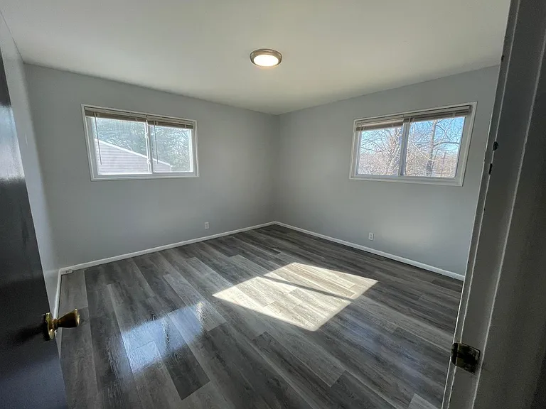 3421 Elmhurst Dr — Photo 3