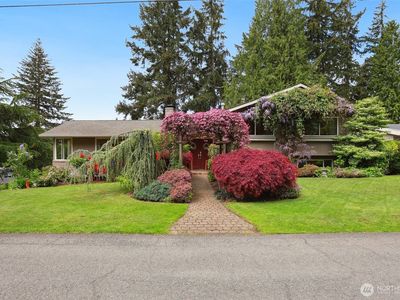 5657 126th Avenue SE, Bellevue, WA, 98006
