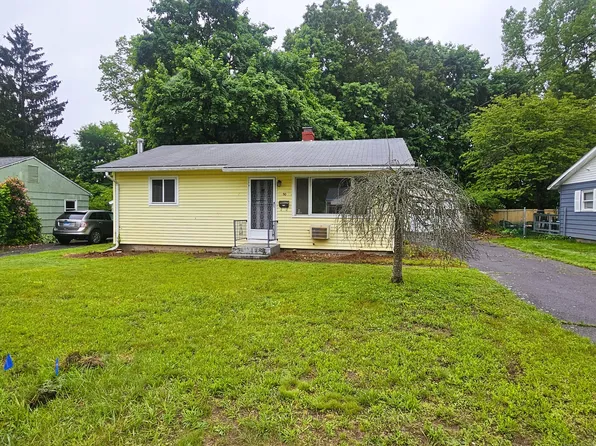 30 Hardwood Road, Plainville, CT 06062