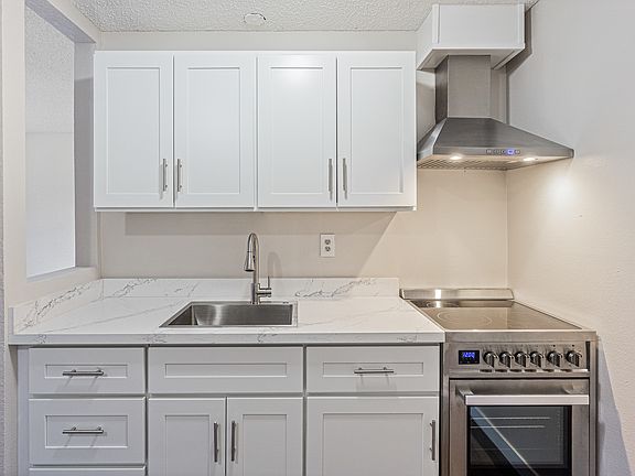 2nd image of 1203 Regents Blvd #6