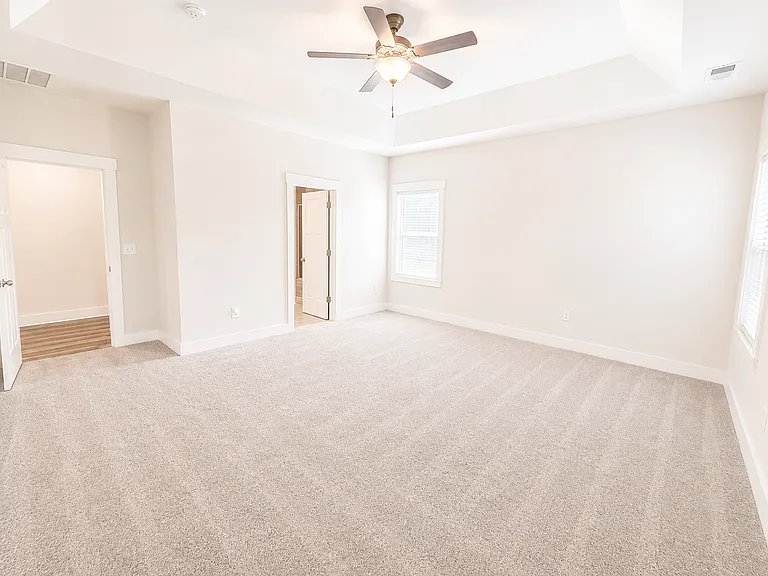 404 Cattail Hollow Way — Photo 15