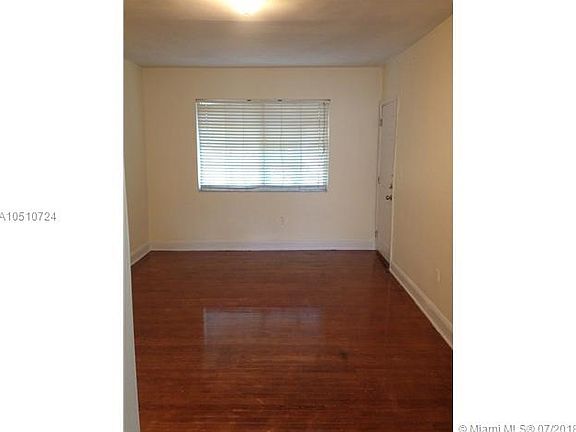 2nd image of 907 Euclid Ave APT 7