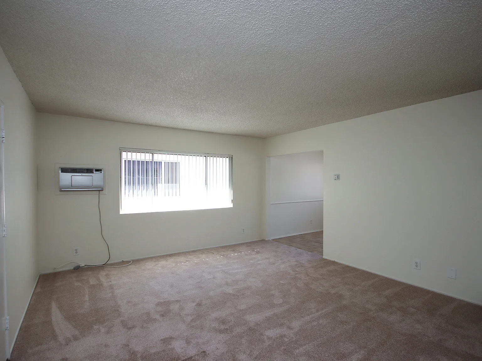 2 bed, $1,995 — Photo 3