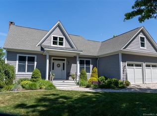 82 Old North Rd, Mystic, CT 06355