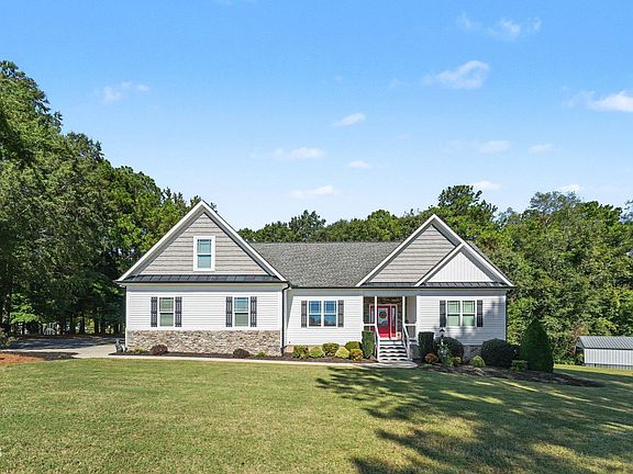 5th image of 240 Blue Pond Rd