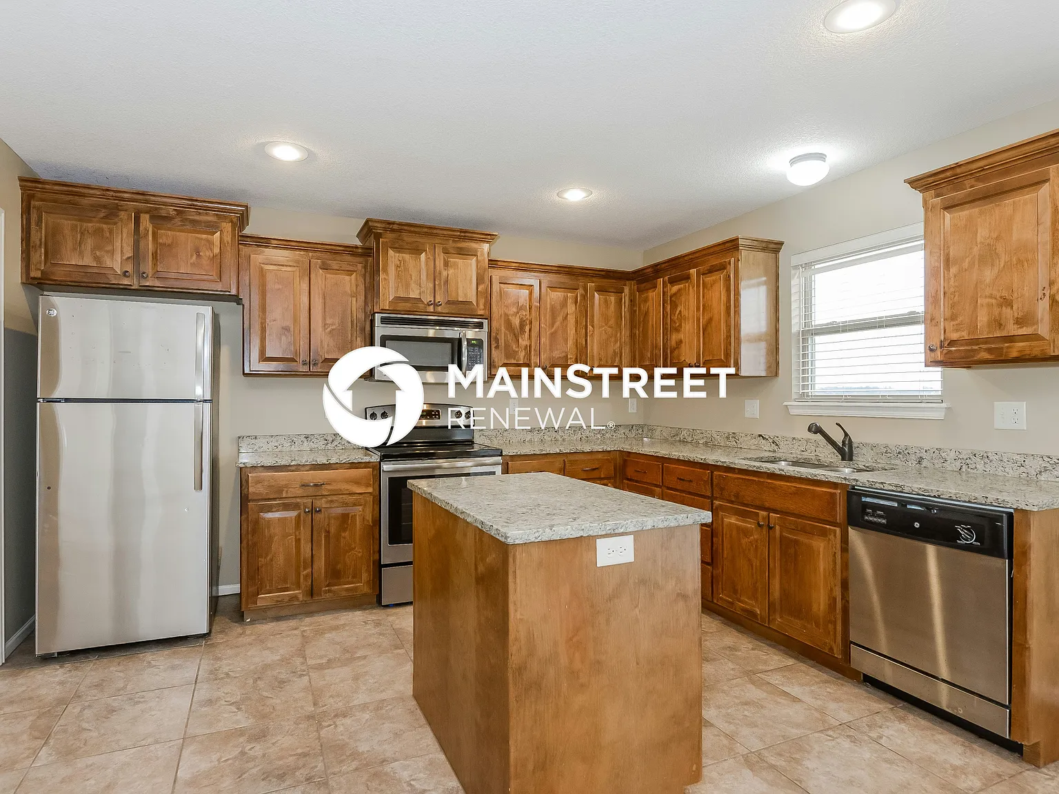 102 Golfview Dr — Photo 4