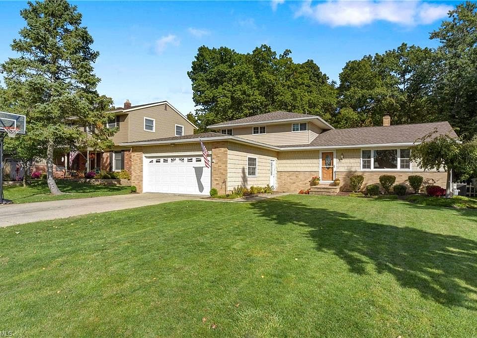 1st image of 1195 Teakwood Ln