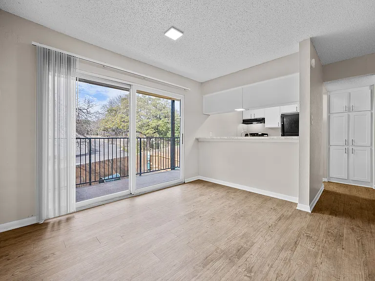 The Arbors at Tallwood — Photo 39