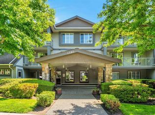 1280 Merklin St #203, White Rock, BC V4B 4B9