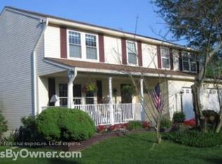 13014 New Austin Ct, Herndon, VA 20171