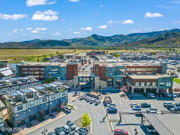 1476 Newpark Blvd #406, Park City, UT 84098