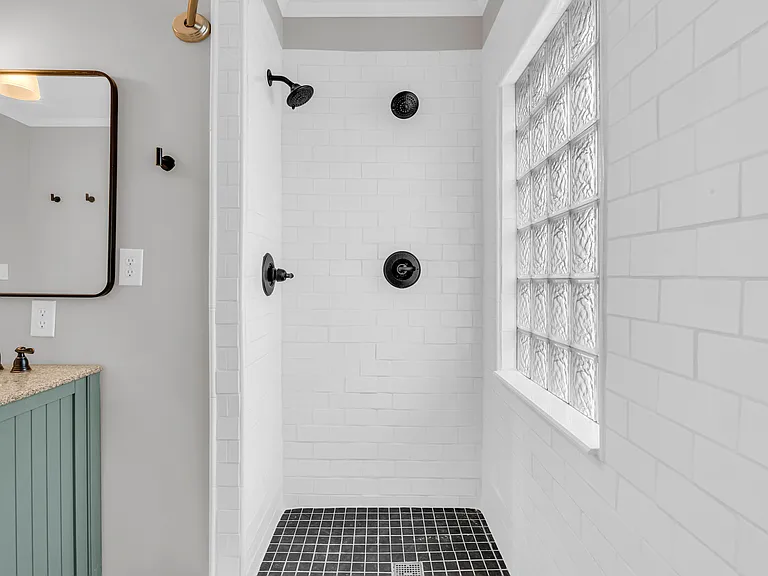 Master Bathroom Full Tile Shower