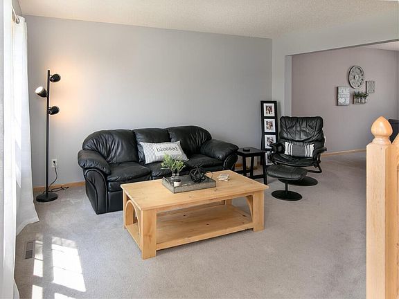 4th image of 2074 Ormond Dr