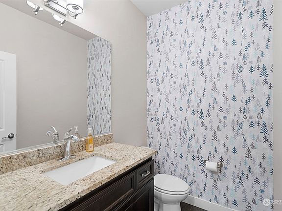 5th image of 17408 127th Avenue Ct E