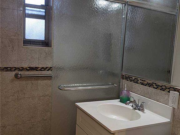 5th image of 42-45 Kissena Blvd #2M