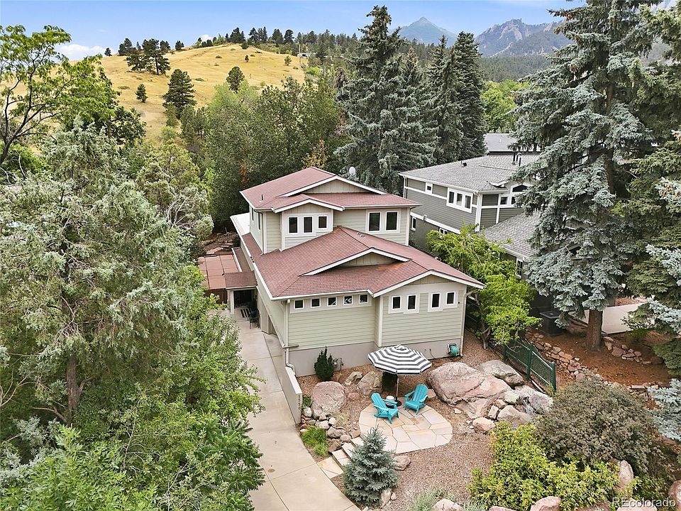 1st image of 1550 Bluebell Avenue