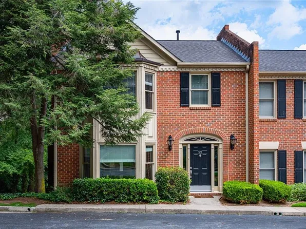 22 Plantation Dr NE, Atlanta, GA 30324