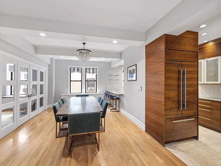 300 Riverside Dr #3GH — Photo 4