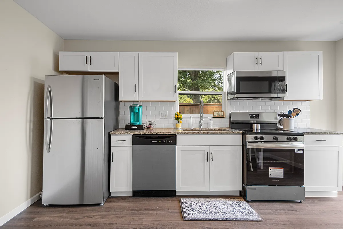 1 bed, 650 sqft, $1,595 — Photo 4