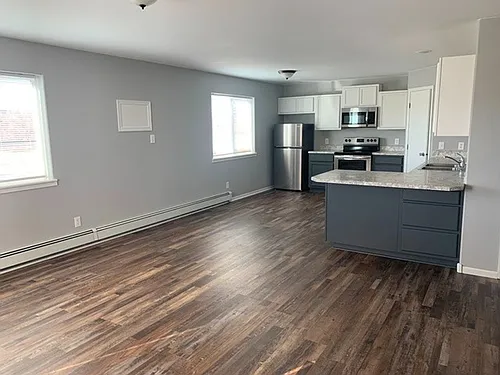 200 E Pike Ave Photo 1