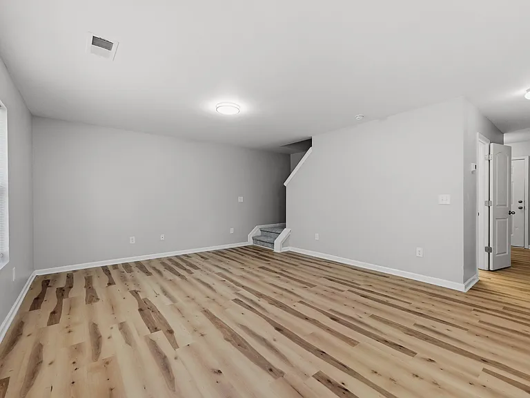 152 Evvalane Dr — Photo 11