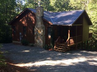 215 The Woods Rd, Mineral Bluff, GA 30559
