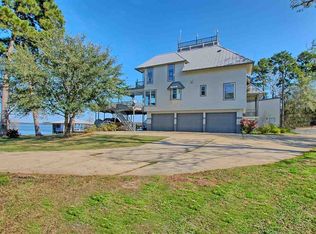 237 Sandy Shores Dr, Hemphill, TX 75948