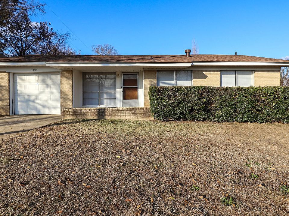 1st image of 1007 Mariana Ave