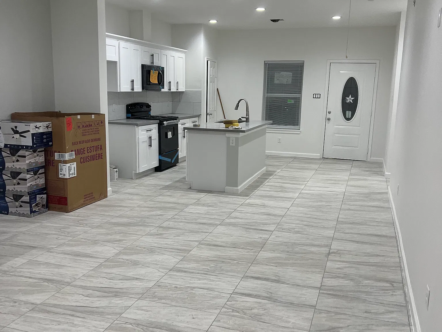 3 bed, 1334 sqft, $1,750 — Photo 3