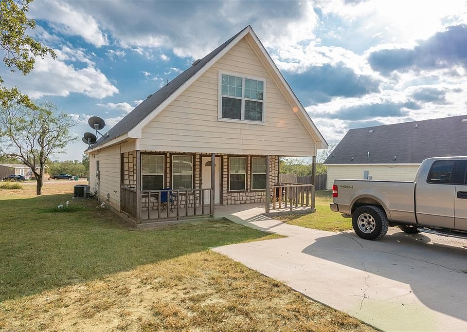 1st image of 11001 Shady Oaks Dr