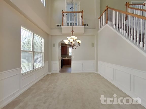 4th image of 4370 Rainer Dr