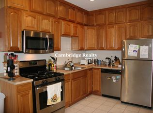 54 Hobson St #1T, Brighton, MA 02135