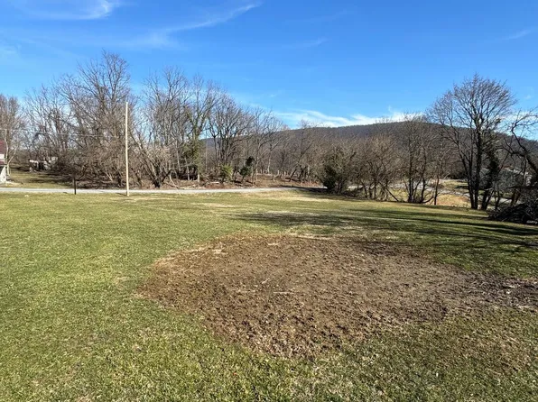 Putnam St, Harpers Ferry, WV 25425