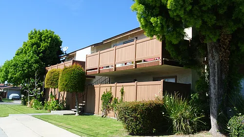 Franklin Luxury Apartments Photo 1