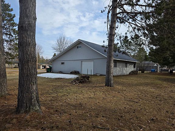 2nd image of 116 Chandler St
