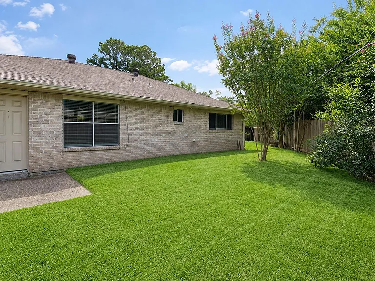 23019 Tree Bright Ln — Photo 20