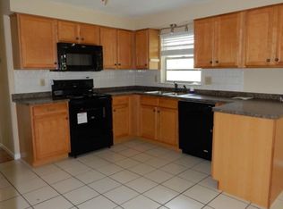 5943 Beech St, Zephyrhills, FL 33542