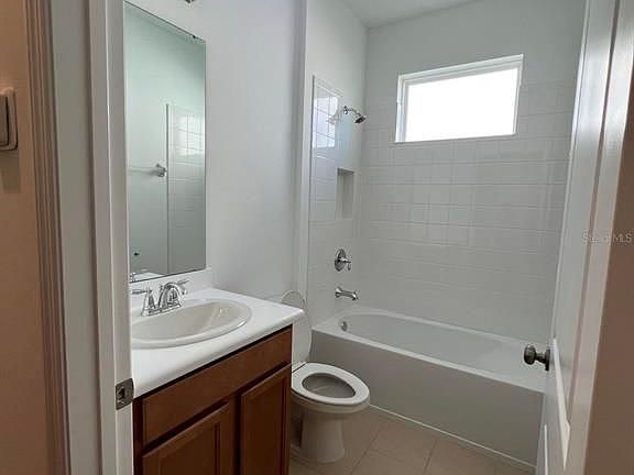 4th image of 1222 Pandora Ave