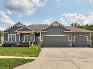 619 NE 45th Ct, Ankeny, IA 50021
