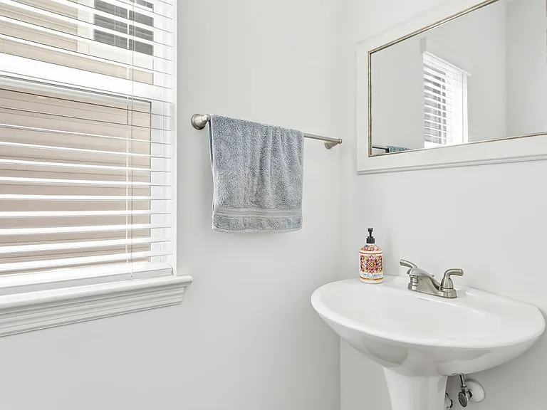 2332 Sand Cherry Dr — Photo 40