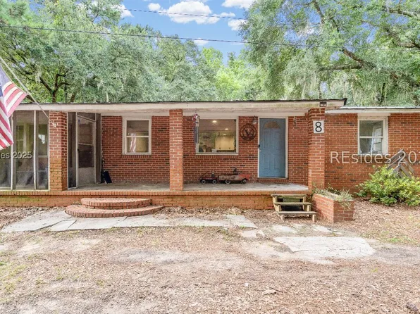 8 Billy Hill Rd, Beaufort, SC 29906