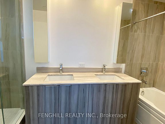 2nd image of 955 Bay St #3703